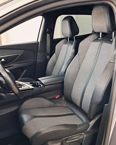 Peugeot 3008 HDi 130 Allure Pack con catena aggiornata - Foto 5