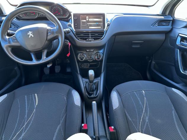Peugeot 208 1.4 HDi 68 CV 5 porte Active - Foto 7