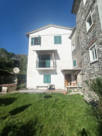Terratetto in vendita a Colonnata - Carrara 70 mq Rif: 1358029
