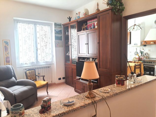 Ronco Scrivia 5,5 vani ristrutturati con balcone - Foto 3