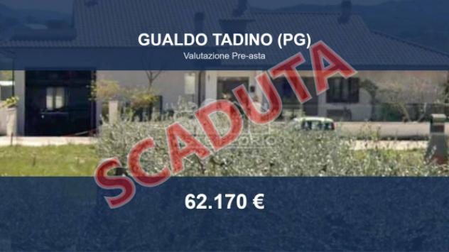 Immobile in asta di 38 m² con più di 5 locali in vendita a Gualdo