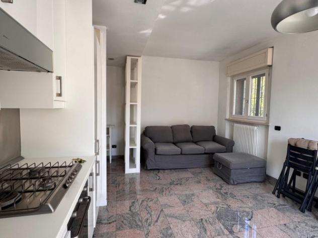 Appartamento di 55 m² con 2 locali e box auto in affitto a Milano - Foto 2