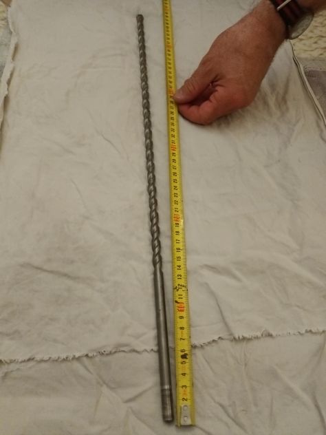 punta trapano 60 cm. per muro