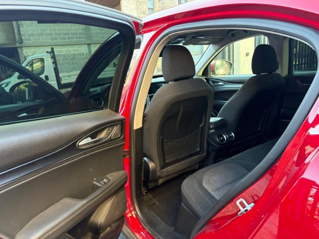 Alfa Romeo Stelvio 2.2 Turbodiesel 180 CV AT8 Q4 Business - Foto 10