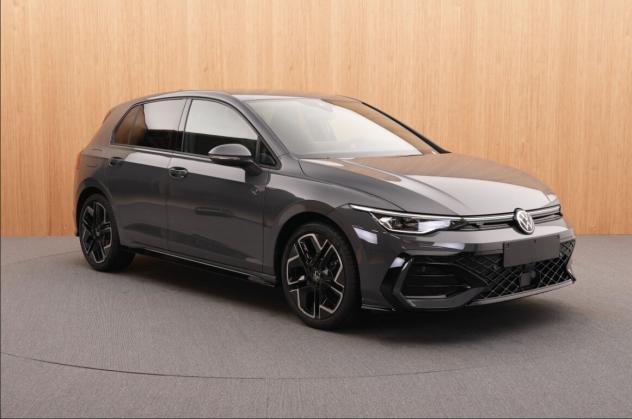 VOLKSWAGEN Golf 8ª serie Golf 1.5 eTSI 150 CV ACT DSG R-Line