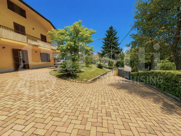 Villa o villino - Sant'Omero . Rif.: Cod. rif 3332533VRG - Foto 2