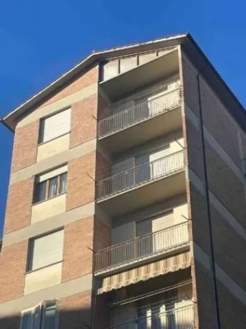 Immobile in asta di 97 m², box auto in vendita a Siena - Foto 3