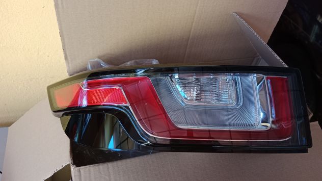 FARO POSTERIORE SINISTRO RANGE ROVER EVOQUE 2016 NUOVO - Foto 2