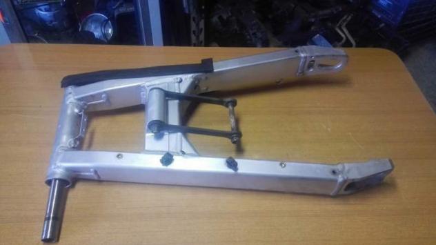 Forcellone alluminio Posteriore YAMAHA TDM 900 iniezione - Foto 3