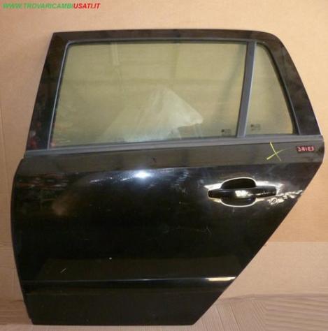 PORTA POST.S. NERO MET. OPEL ASTRA (No Serratura) (A04) 5p / SW  Carrozzeria  Lamierati esterni  Porte  Porta post. sx. OPEL - ASTRA H - 01-02-2004 -