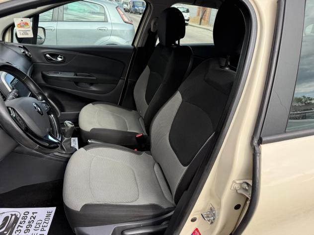 Renault Captur 1.5 dCi 8V 90 CV Start&Stop Energy R-Link - Foto 9