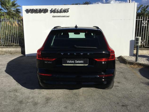 Volvo XC 60 XC60 B4 (d) automatico Core - Foto 6