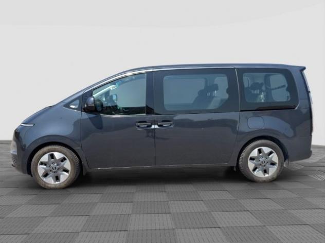 HYUNDAI Staria Staria 2.2 AT AWD 9 posti Wagon rif. 24035899 - Foto 2
