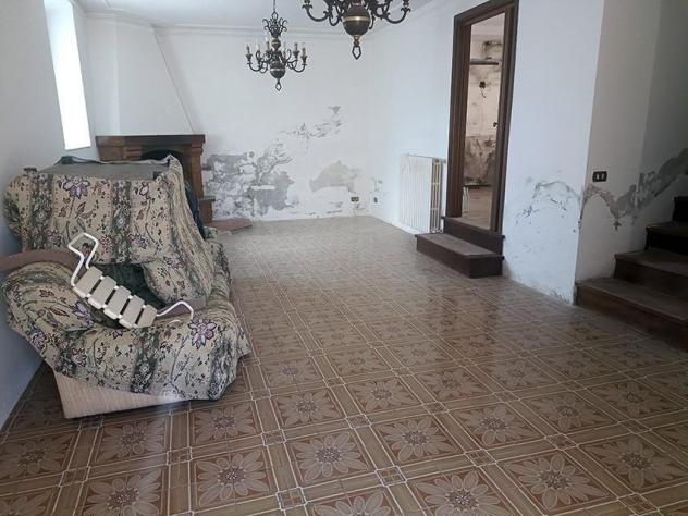 Porzione di casa in vendita a Carrara 240 mq Rif: 1398306 - Foto 2