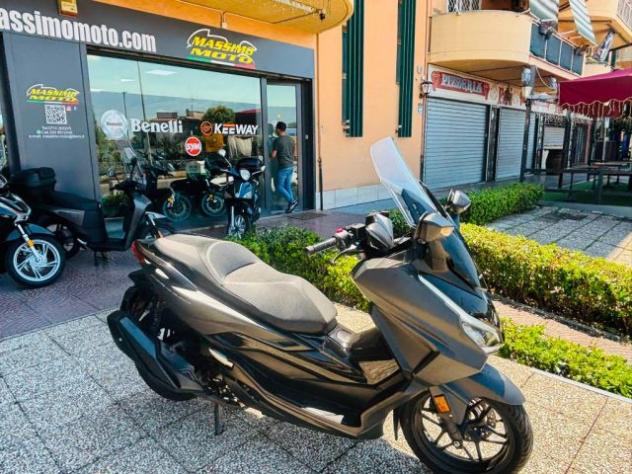 HONDA Forza 350 TUTTO INCLUSO ANCHE PASSAGGIO! MINI RATE rif. 23996012 - Foto 5