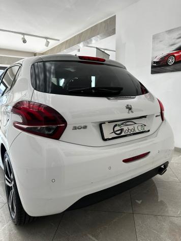 Peugeot 208 PureTech Turbo 110 EAT6 S&S 5 porte GT Line - Foto 5