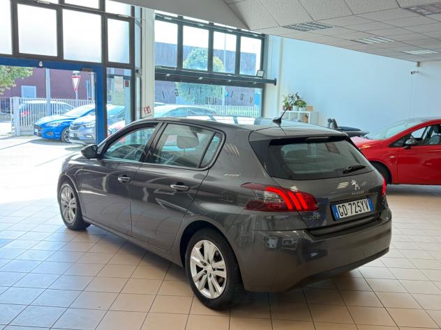 Peugeot 308 GT BlueHDi 130 S&S GT - Foto 2