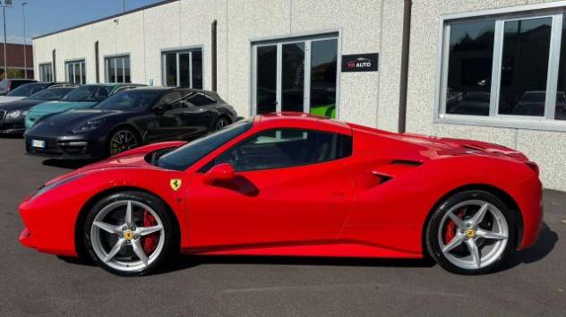 Ferrari 488 Spider 3.9 dct SOLLEVATORE/ ROSSO SCUDERIA/TELECAMERE ANT. E POST./CARBONCERAMIC/cruise/Navi/Cerchi 20" - Foto 3