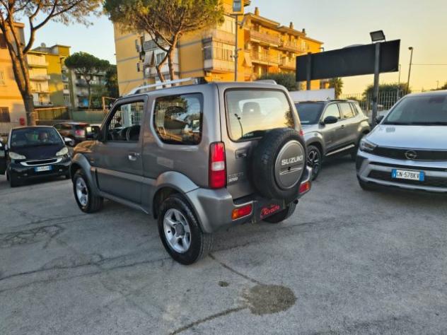 SUZUKI Jimny 1.5 DDiS cat 4WD JLX 4x4 rif. 24157754 - Foto 6