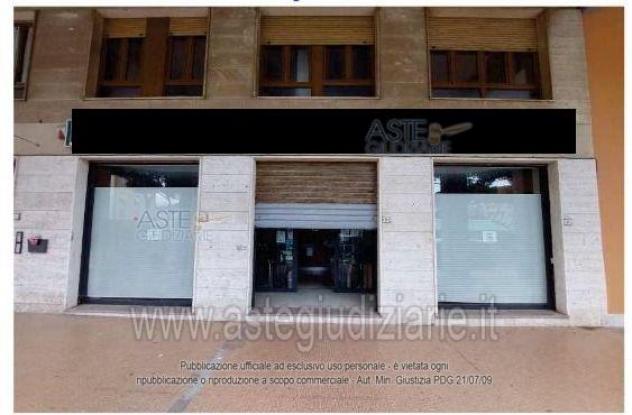 IMMOBILI-IMMOBILE COMMERCIALE-Piazza Aldo Moro e Caduti di Via Fani, 9, 57025 Piombino LI, Italia
