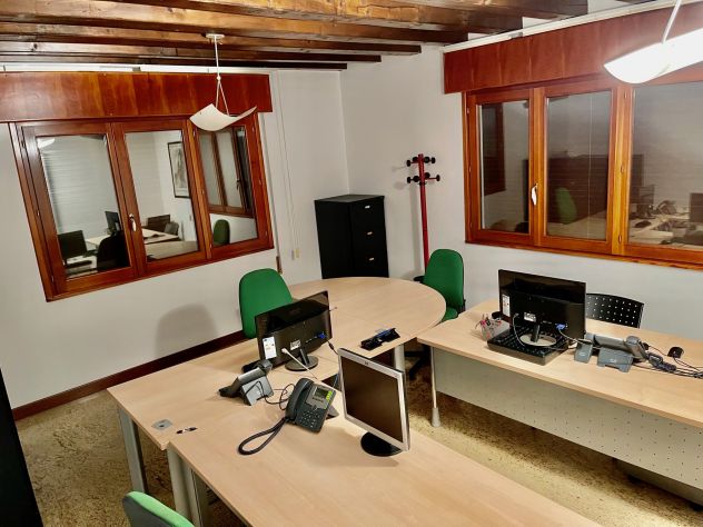 Marghera affittasi villa uso direzionale - Foto 5