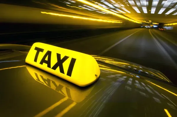 Vendesi licenza TAXI TRENTO