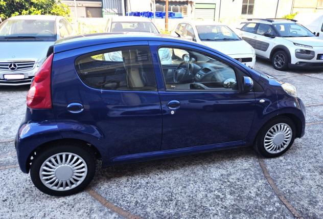 Peugeot 107 1.0 68CV 5p. TAGLIANDATA CLIMA RADIO - Foto 5