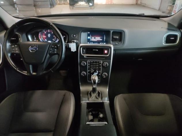 VOLVO V60 Cross Country D3 Geartronic Momentum - solo operatori rif. 23103807 - Foto 9
