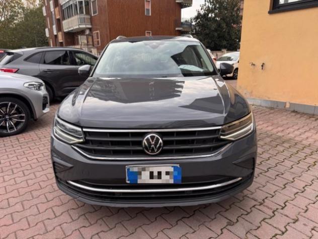 VOLKSWAGEN Tiguan 2.0 TDI 150 CV SCR DSG Life rif. 24162604 - Foto 2