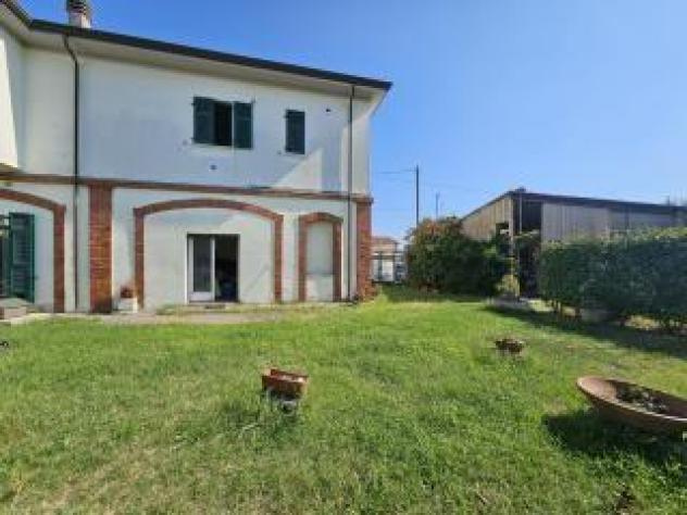 Appartamento in vendita a Avenza - Carrara 50 mq  Rif: 1404069