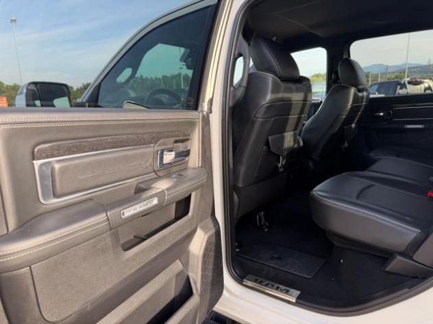 RAM 1500 3.0 DIESEL CREW CAB LIMITED rif. 24123319 - Foto 10