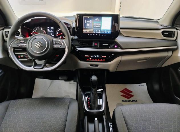 Suzuki Swift 1.2 HYBRID TOP CVT CAMBIO AUTOMATICO 2WD - Foto 6