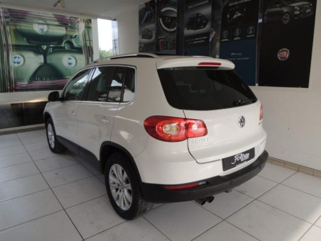 VOLKSWAGEN Tiguan 2.0 TDI 4MOTION DSG FULL OPTIONAL 140CV rif. 24123260 - Foto 4