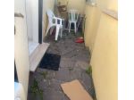 OSTIA MONOLOCALE ARREDATO CON CORTILETTO PRIVATO