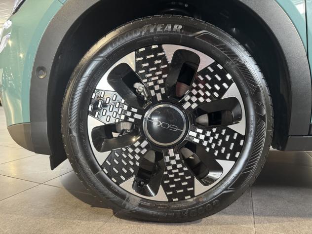 FIAT 600 1.2 Hybrid 110cv La Prima - Foto 9