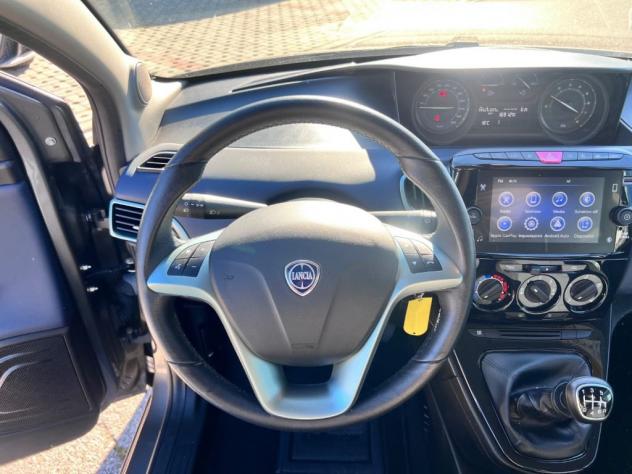 Lancia Ypsilon 1.0 FireFly 5 porte S&S Hybrid Platino - Foto 10