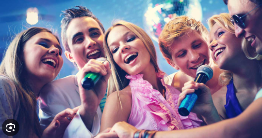 CENA CON SPETTACOLO A TEMA PERSONALIZZABILE A SEGUIRE DJ SET - Foto 5