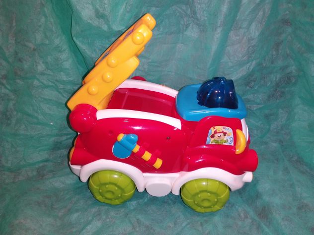 Camion dei Pompieri di Clementoni con pulsanti sonori, per bambini da 9 a 36 mes - Foto 2