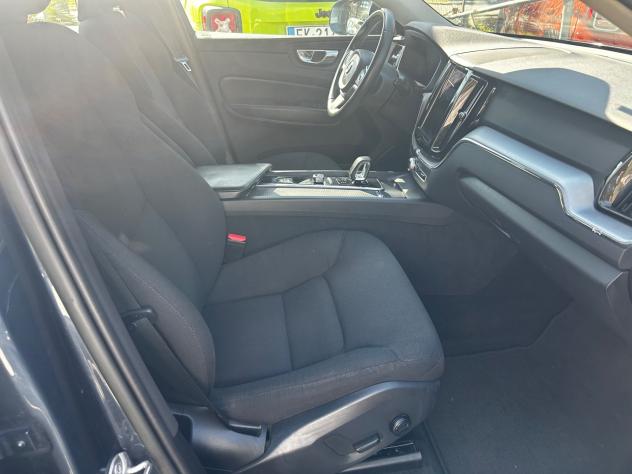 Volvo XC 60 XC60 B4 (d) AWD automatico Core - Foto 8