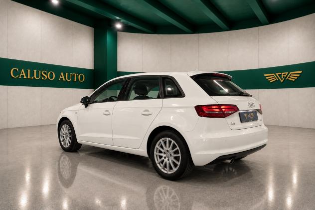 AUDI A3 3ª serie A3 SPB 1.6 TDI clean diesel S tronic Attraction - Foto 2
