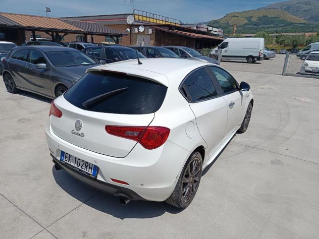 ALFA ROMEO Giulietta 2.0 JTDm-2 140 CV - Foto 6