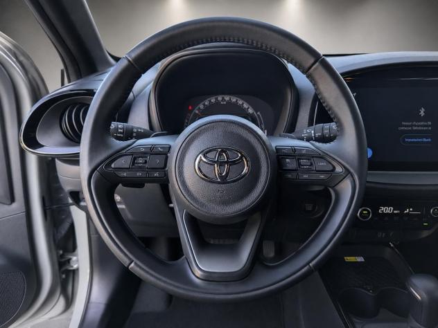 Toyota Aygo X 1.0B (72 CV) Lounge S-CVT - Foto 10