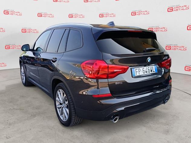 BMW X3 xDrive 20d Business Advantage aut. 4x4 - Foto 4