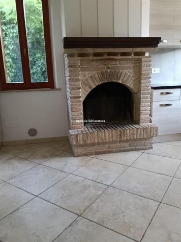 VENDESI CASA SINGOLA ABBINATA A SANT'ANGELO IN LIZZOLA PIANO TERRA E PIANO PRIMO - Foto 4