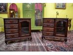 Coppia di cassettiere-vetrina stile Chippendale