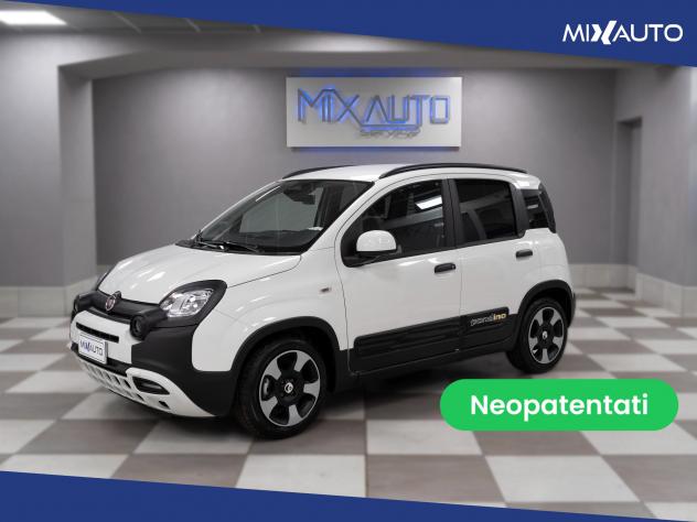 Fiat Panda Pandina Cross 1.0 Firefly Hybrid S&S 70CV