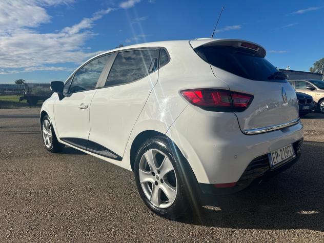 Renault Clio 1.5 Diesel - Foto 5