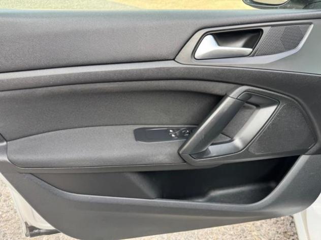 PEUGEOT 308 1.6 HDi 92 CV SW Business rif. 23834424 - Foto 9