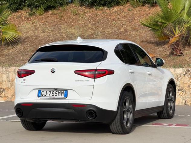 ALFA ROMEO Stelvio 190CV Q4 SPRINT+CAMBIO F1+19''+RCAM+VETRISCURI rif. 24127818 - Foto 8