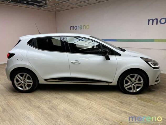 RENAULT Clio 1.5 dCi 90 CV Moschino Zen rif. 18068519 - Foto 4